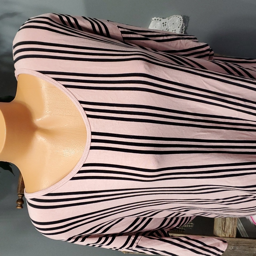 LuLaRoe striped t shirt dress size 2XL NWOT - Picture 2 of 6